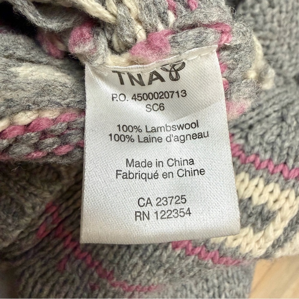 TNA 100% Lambswool Deer Fair Isle Zip Cardigan Sweater Medium Grey Nordic Cabin - Picture 8 of 15